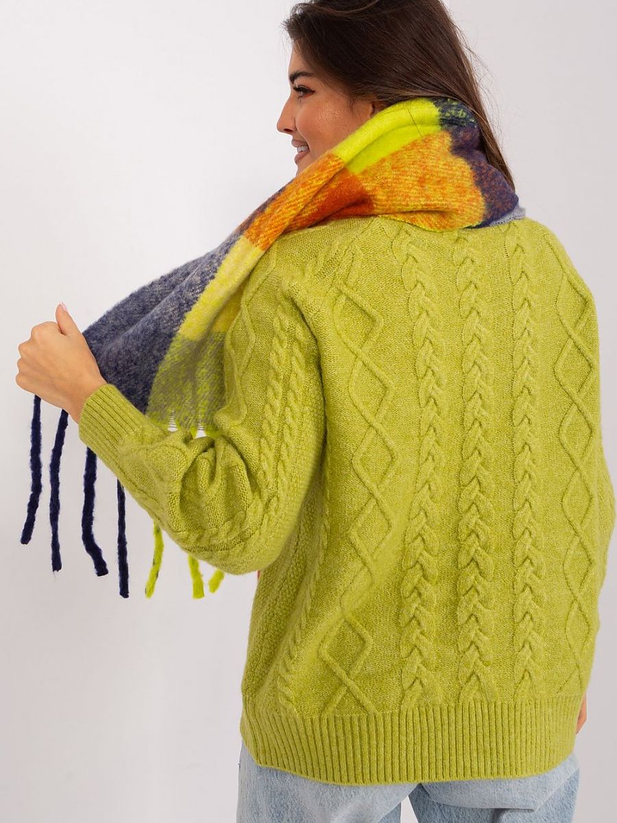  Shawl model 191724 AT 