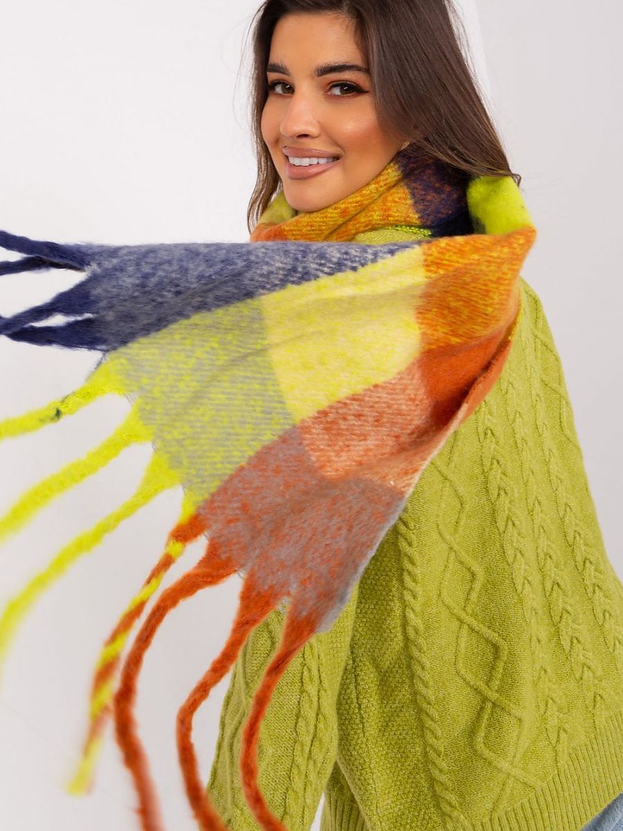  Shawl model 191724 AT 