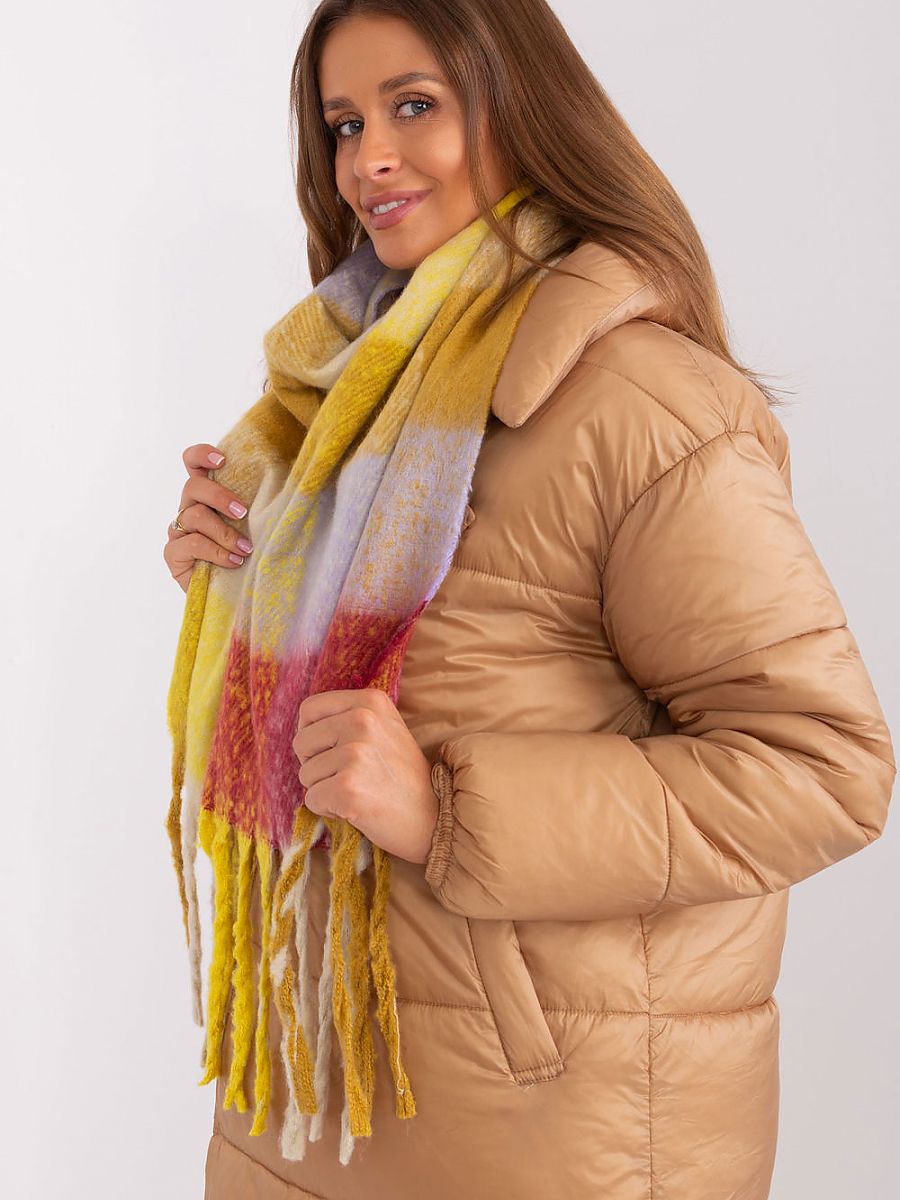  Shawl model 191730 AT 