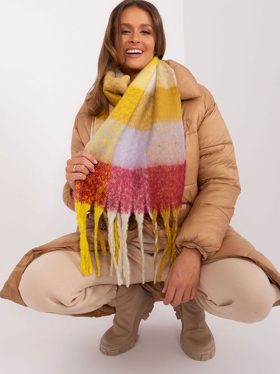  Shawl model 191730 AT 
