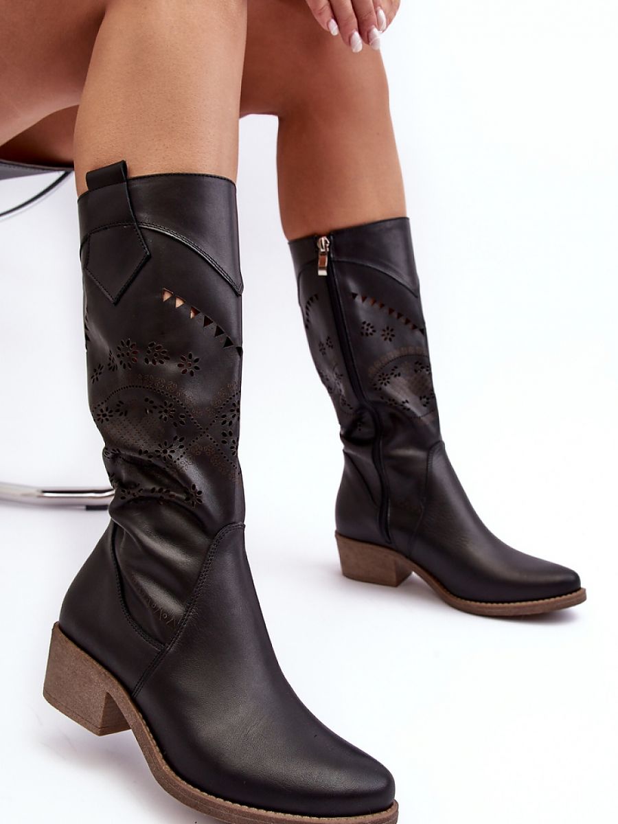  Open-work Boots model 192114 Step in style 