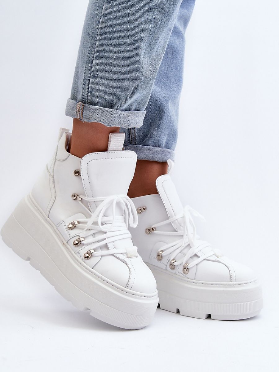  Sport Shoes model 192278 Step in style 