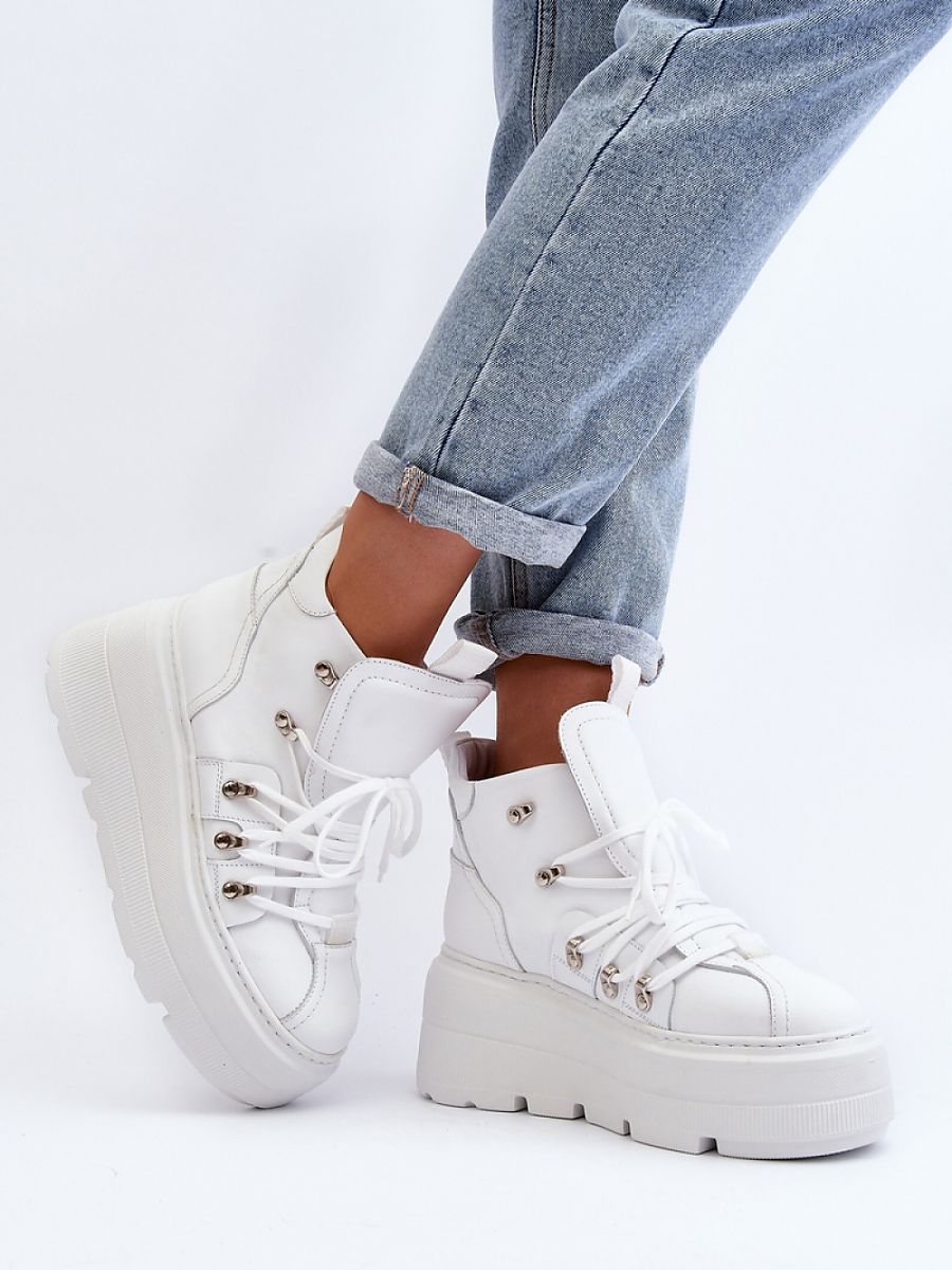  Sport Shoes model 192278 Step in style 