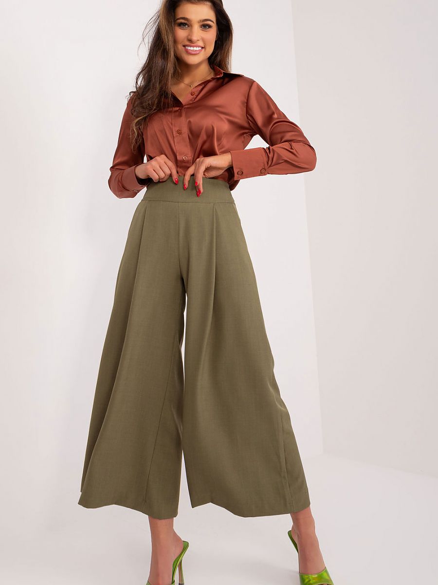  Culottes model 192507 Italy Moda 