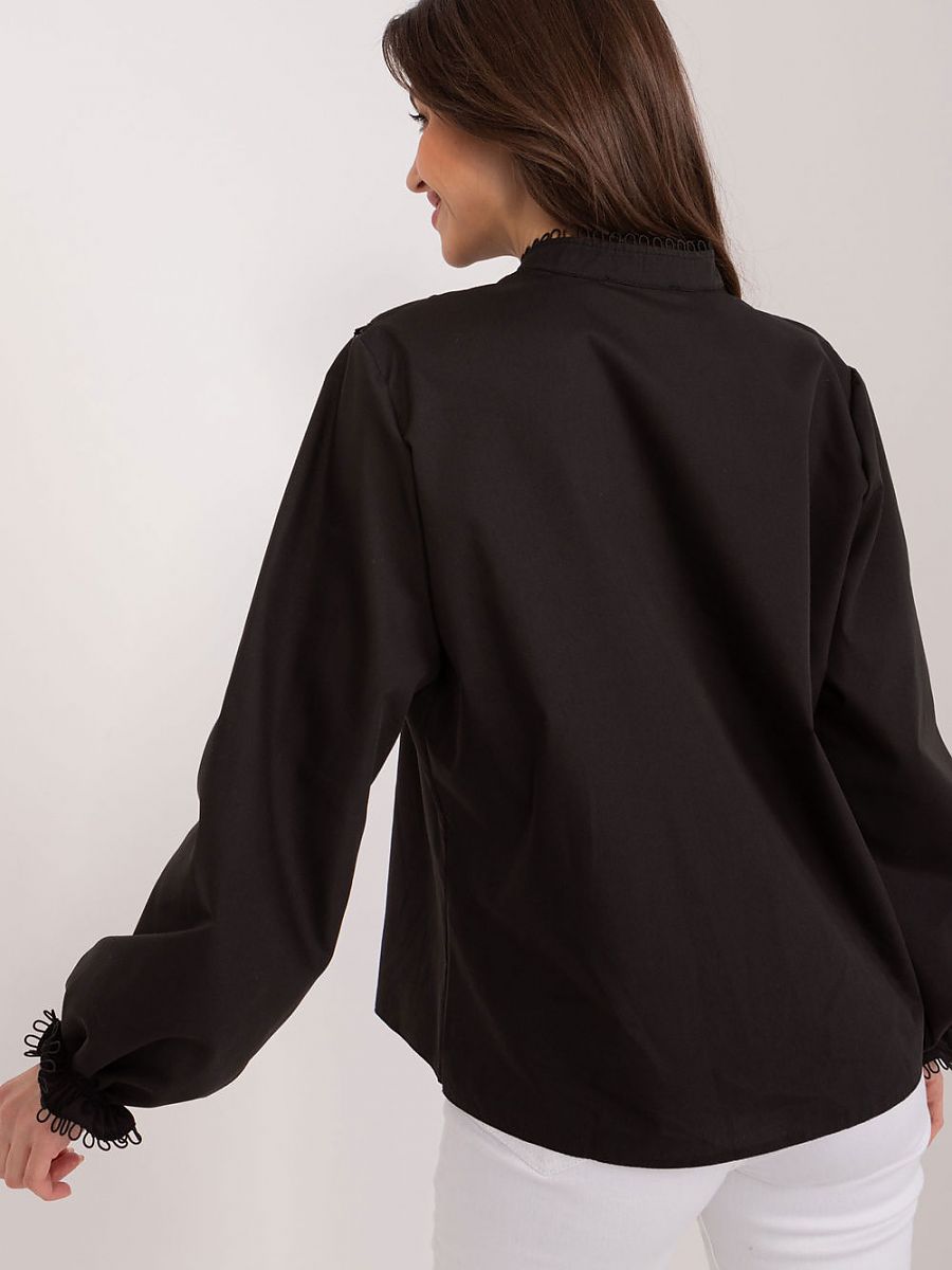  Blouse model 192518 Lakerta 