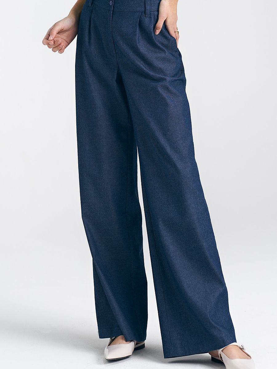  Trousers model 192966 Nife 