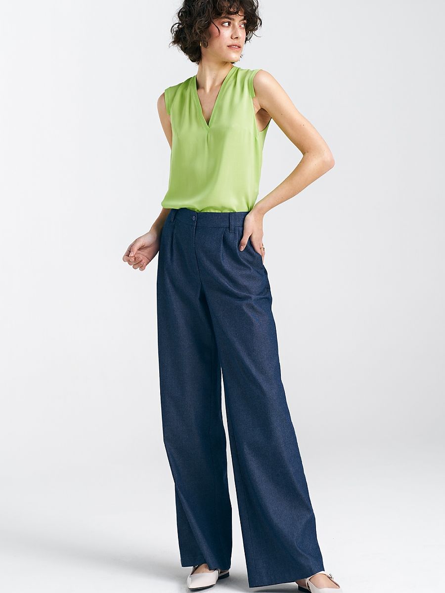  Trousers model 192966 Nife 