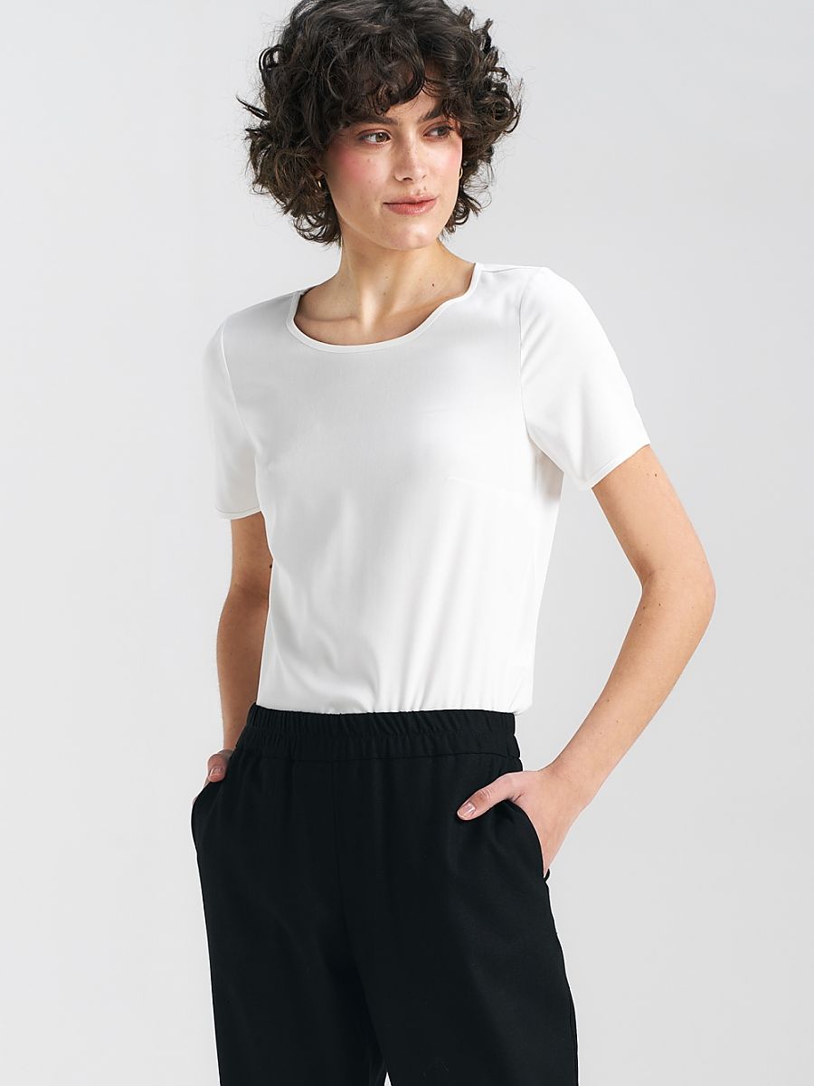  Blouse model 193806 Nife 