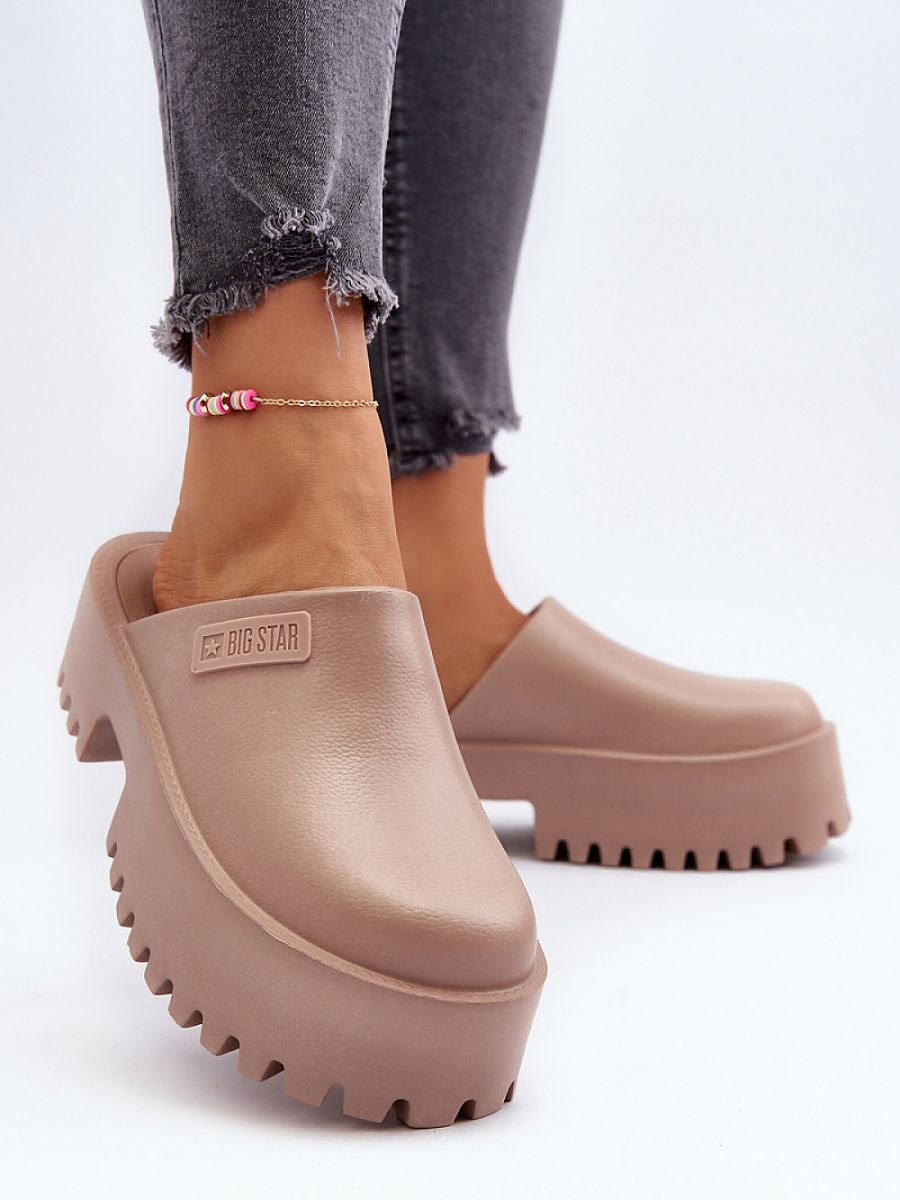  Flip-flops model 194120 Step in style 