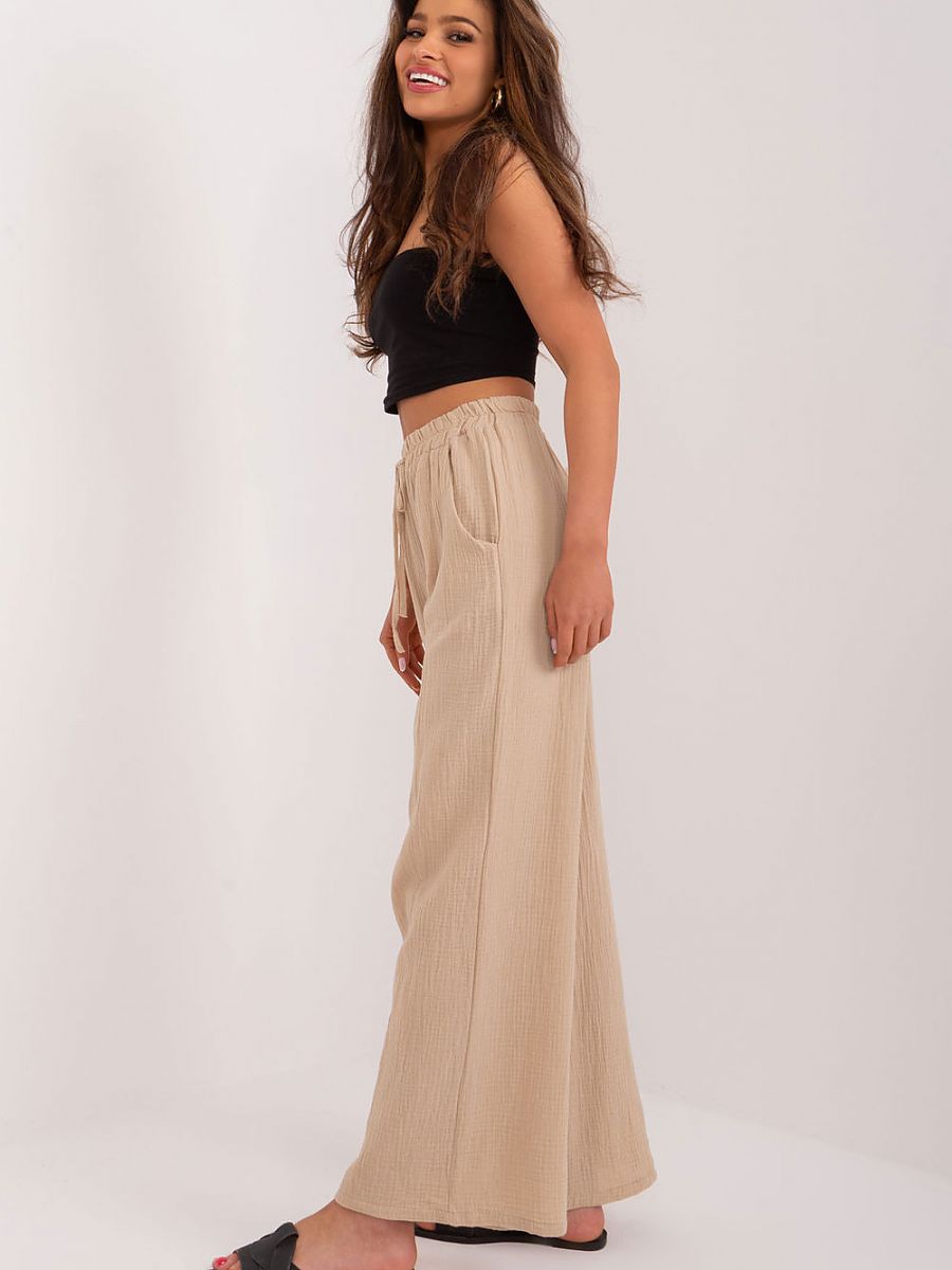  Women trousers model 194854 Italy Moda 