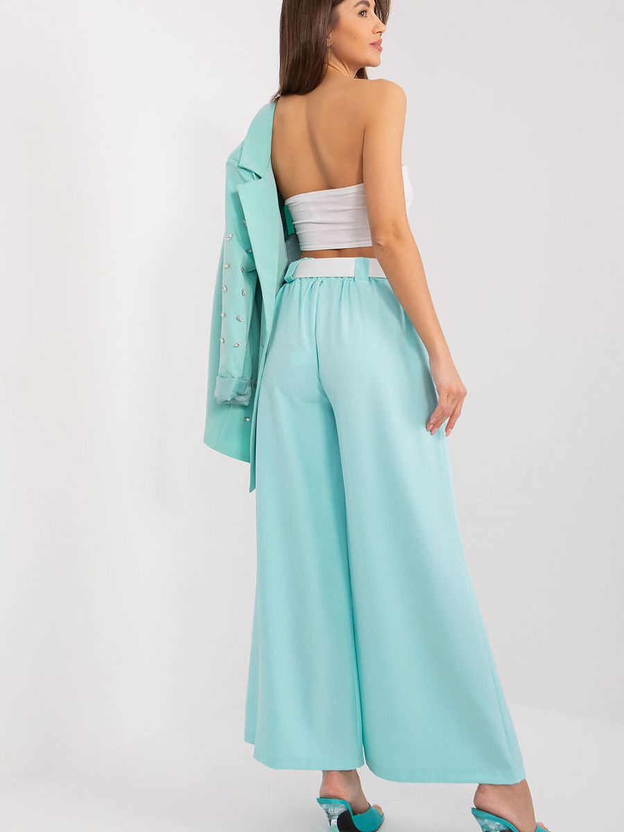  Women trousers model 195317 Italy Moda 
