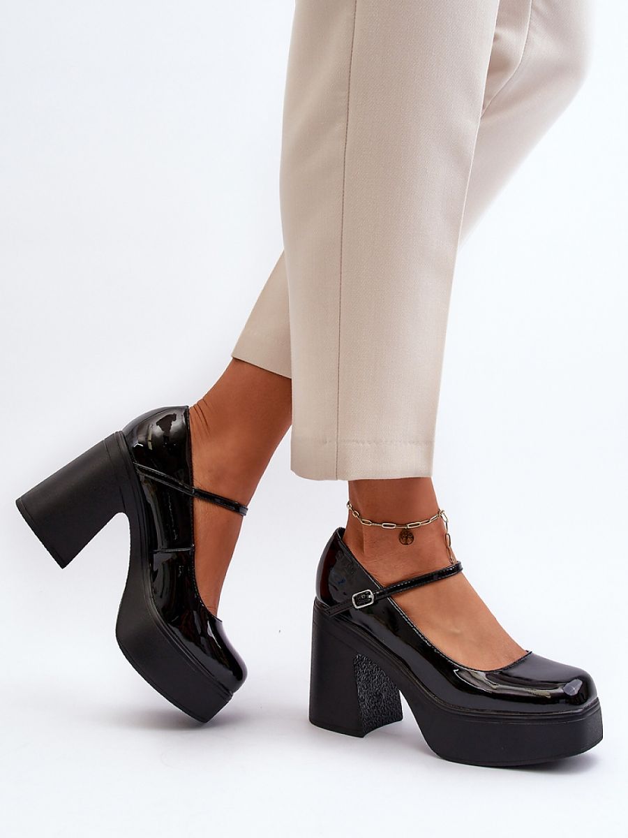  Half shoes model 195410 Step in style 