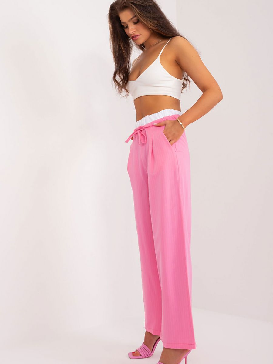  Women trousers model 196169 Italy Moda 