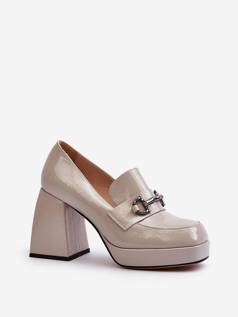  Heeled low shoes model 196315 Step in style 