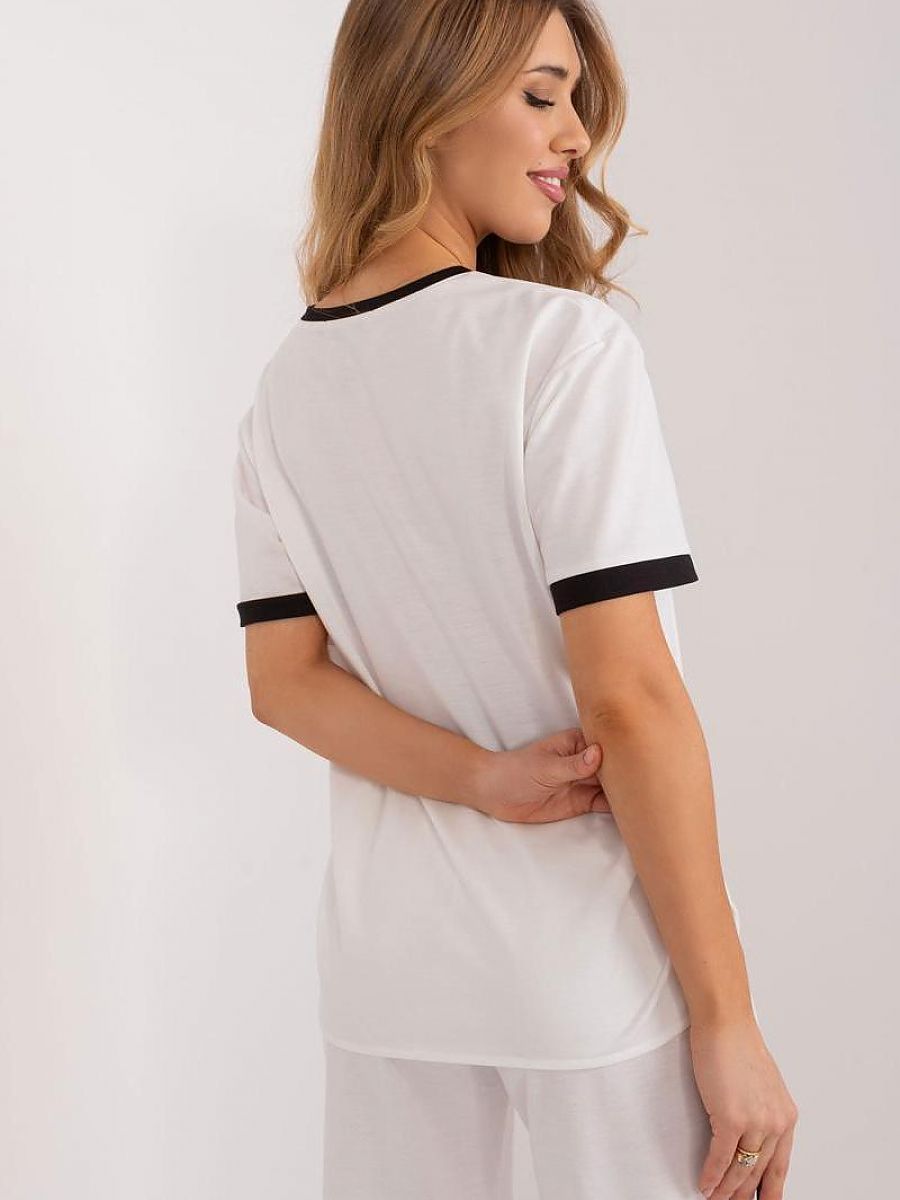  Blouse model 196561 Lakerta 