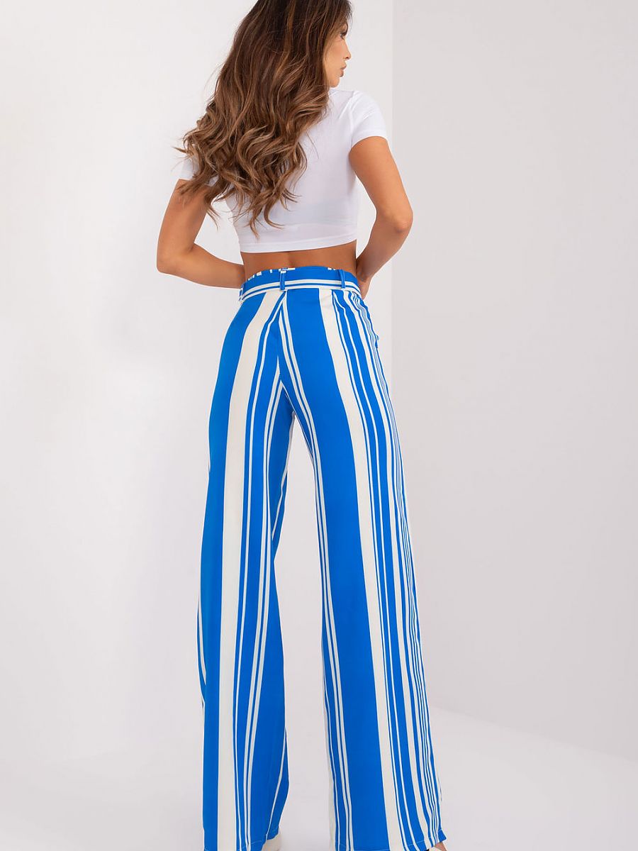  Women trousers model 197039 Italy Moda 