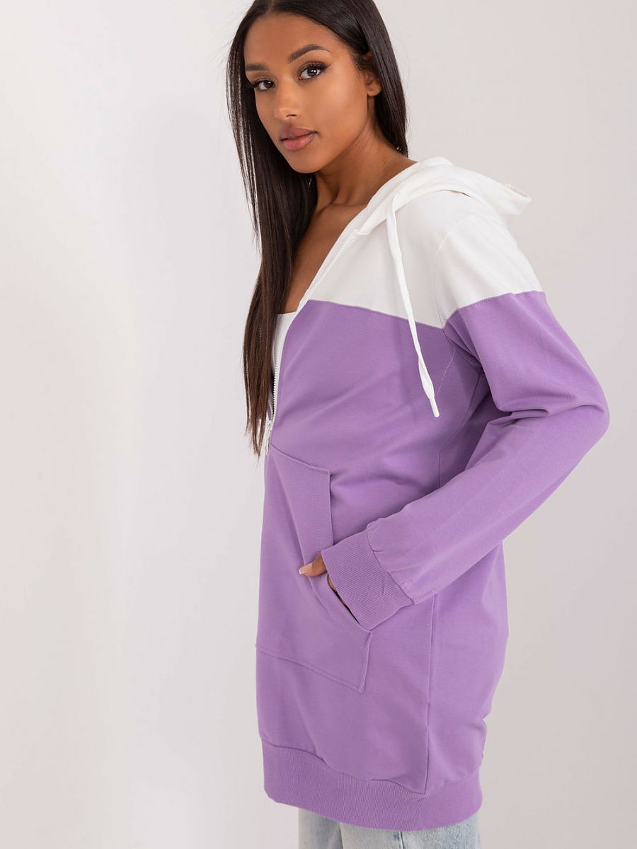  Sweatshirt model 197075 Relevance 