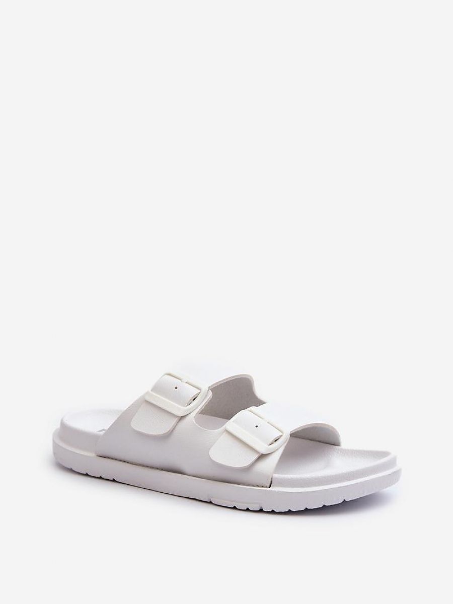  Flip-flops model 197415 Step in style 