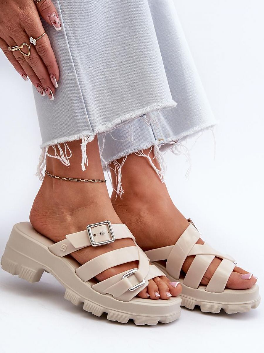  Flip-flops model 197668 Step in style 