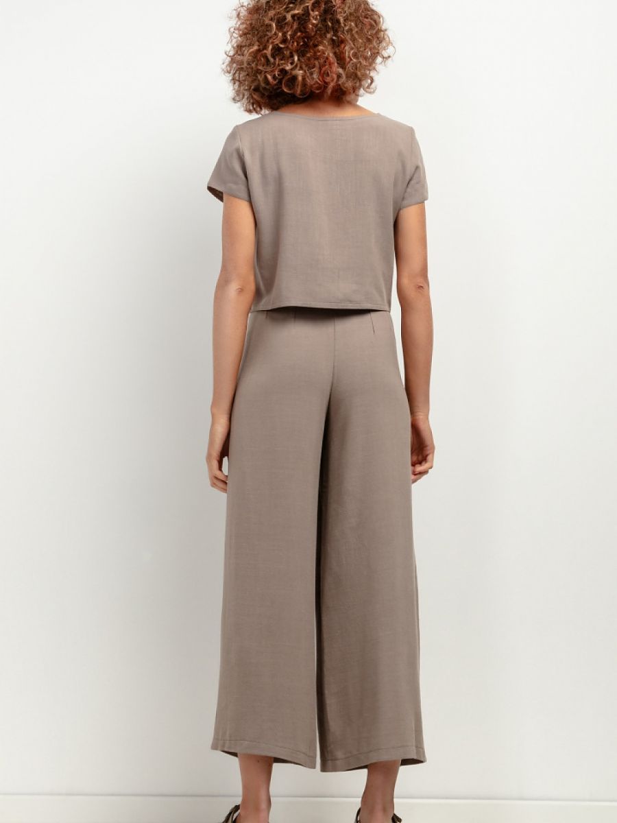  Women trousers model 198547 Tessita 