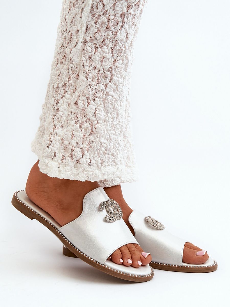  Flip-flops model 198612 Step in style 
