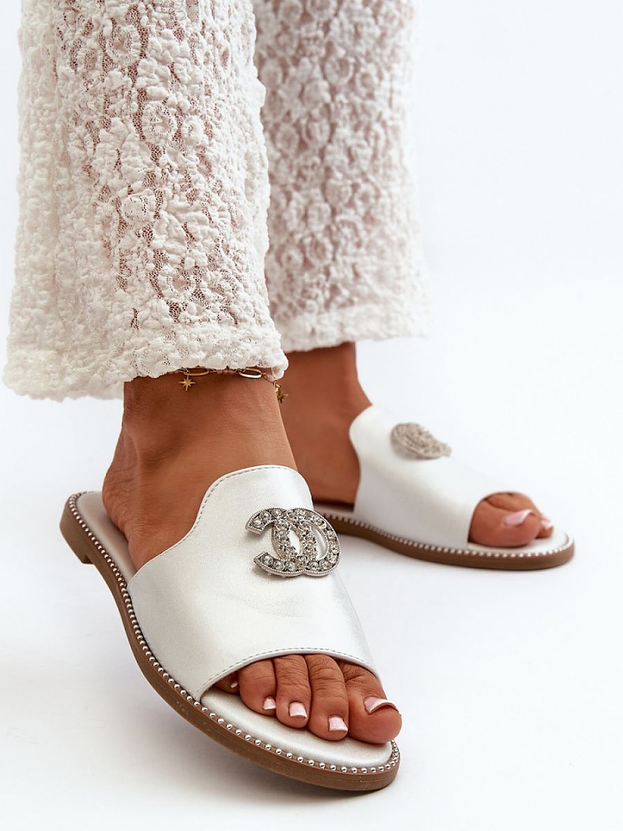  Flip-flops model 198612 Step in style 