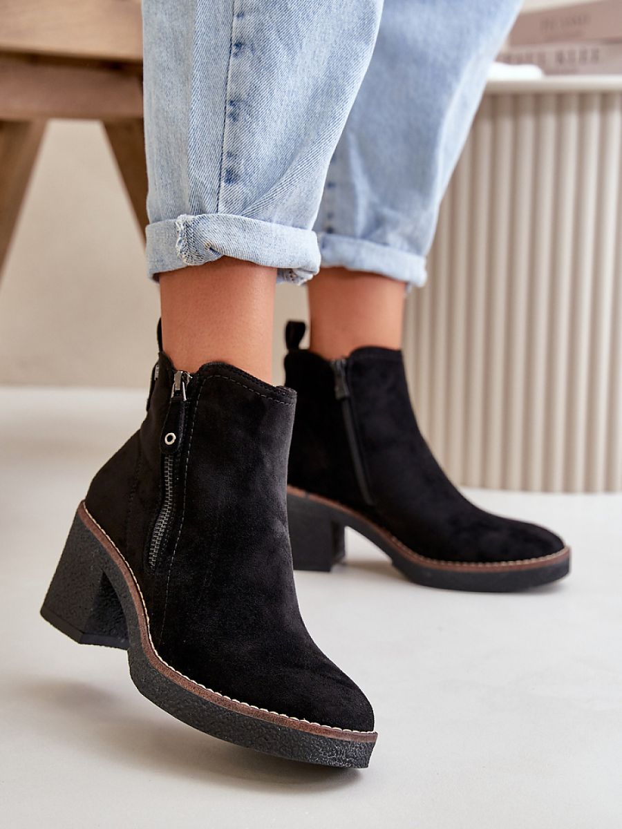  Heel boots model 199079 Step in style 