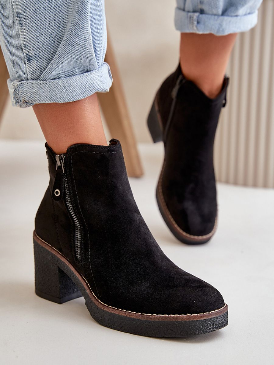  Heel boots model 199079 Step in style 