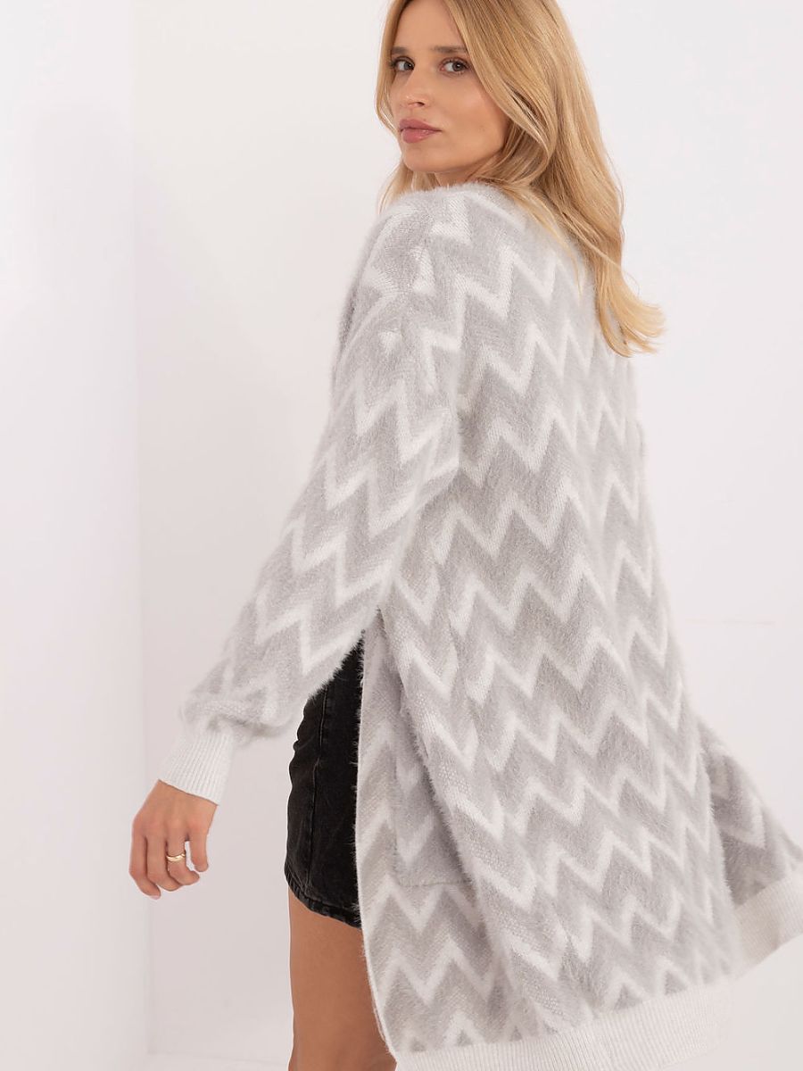  Cardigan model 199548 AT 