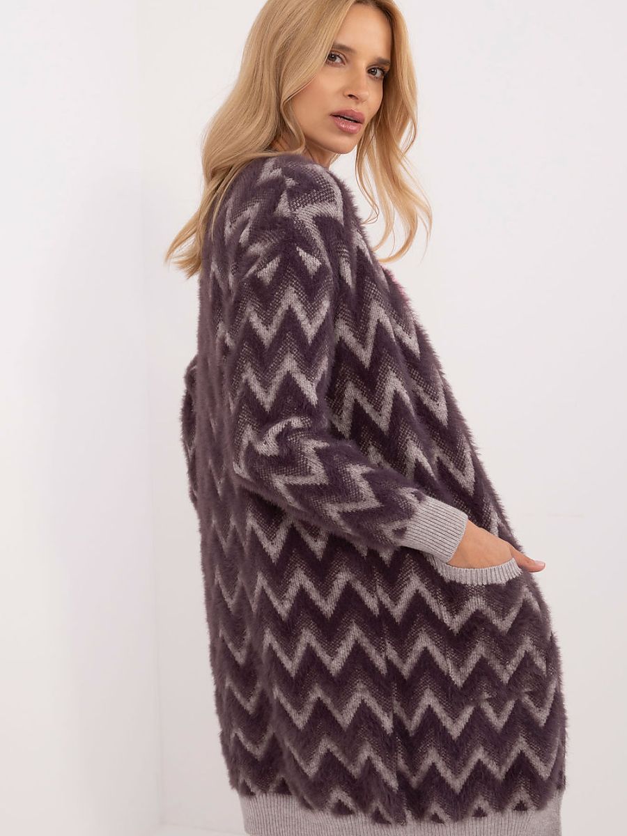  Cardigan model 199549 AT 