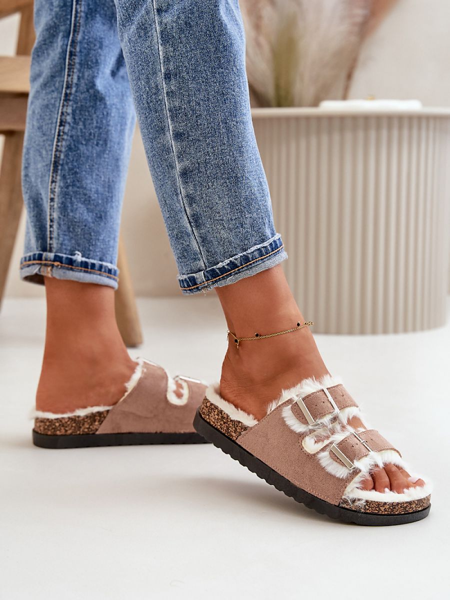  Slippers model 199900 Step in style 