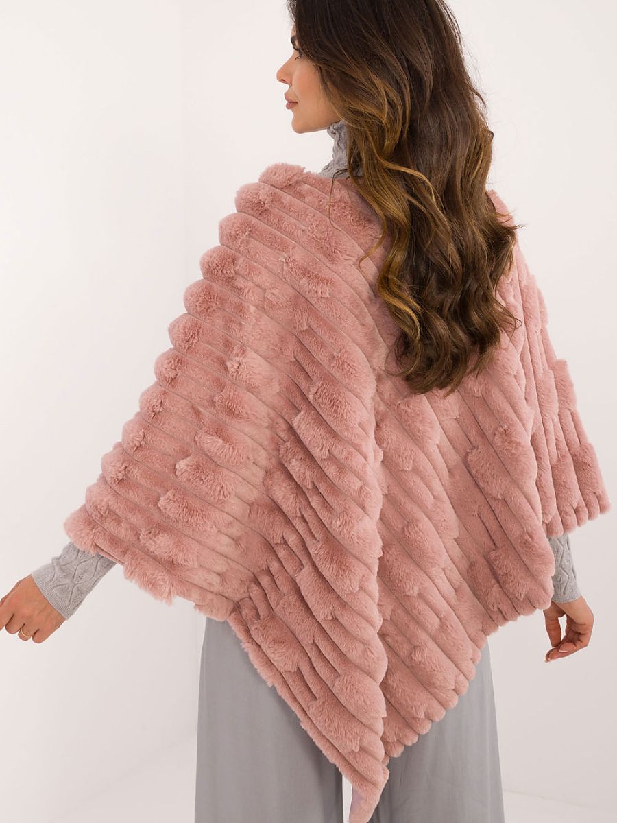  Poncho model 200205 AT 