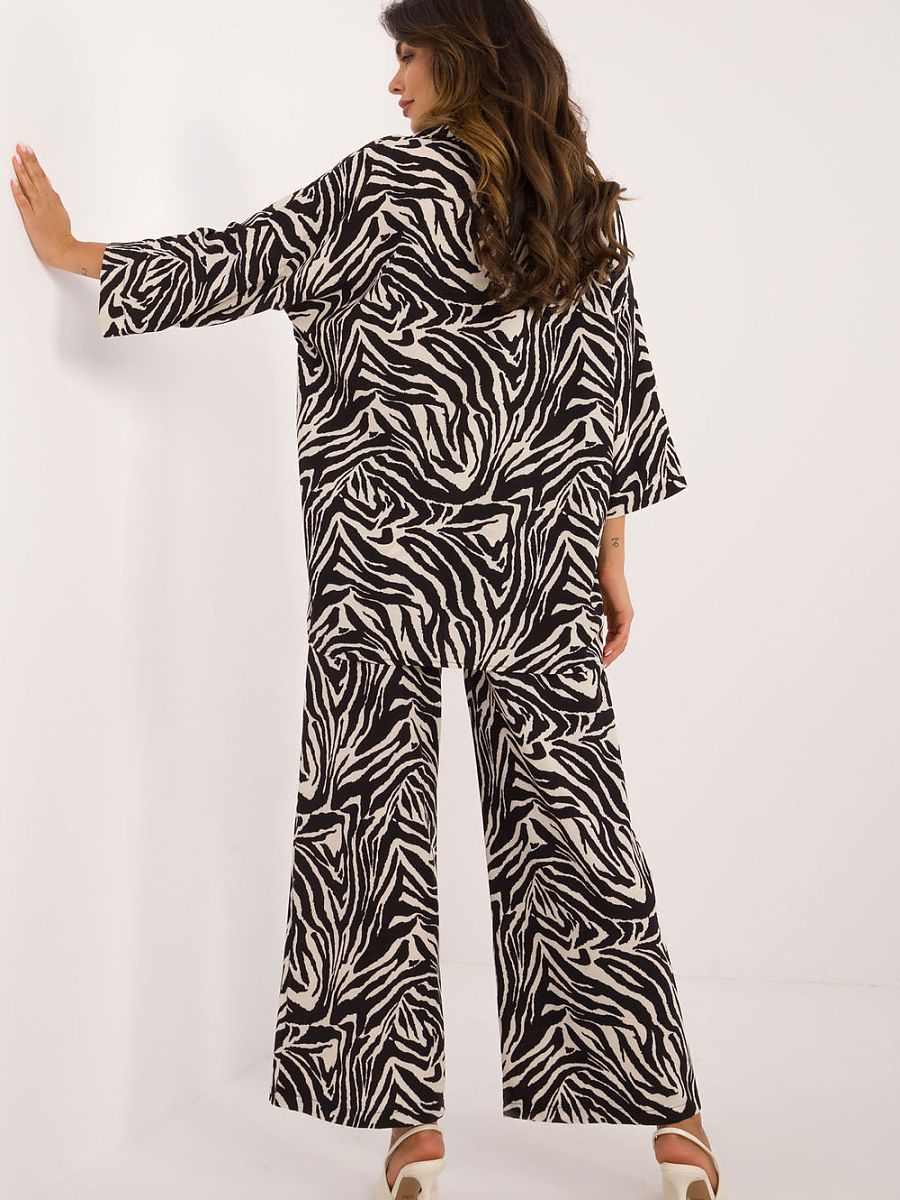  Set model 200218 Italy Moda 