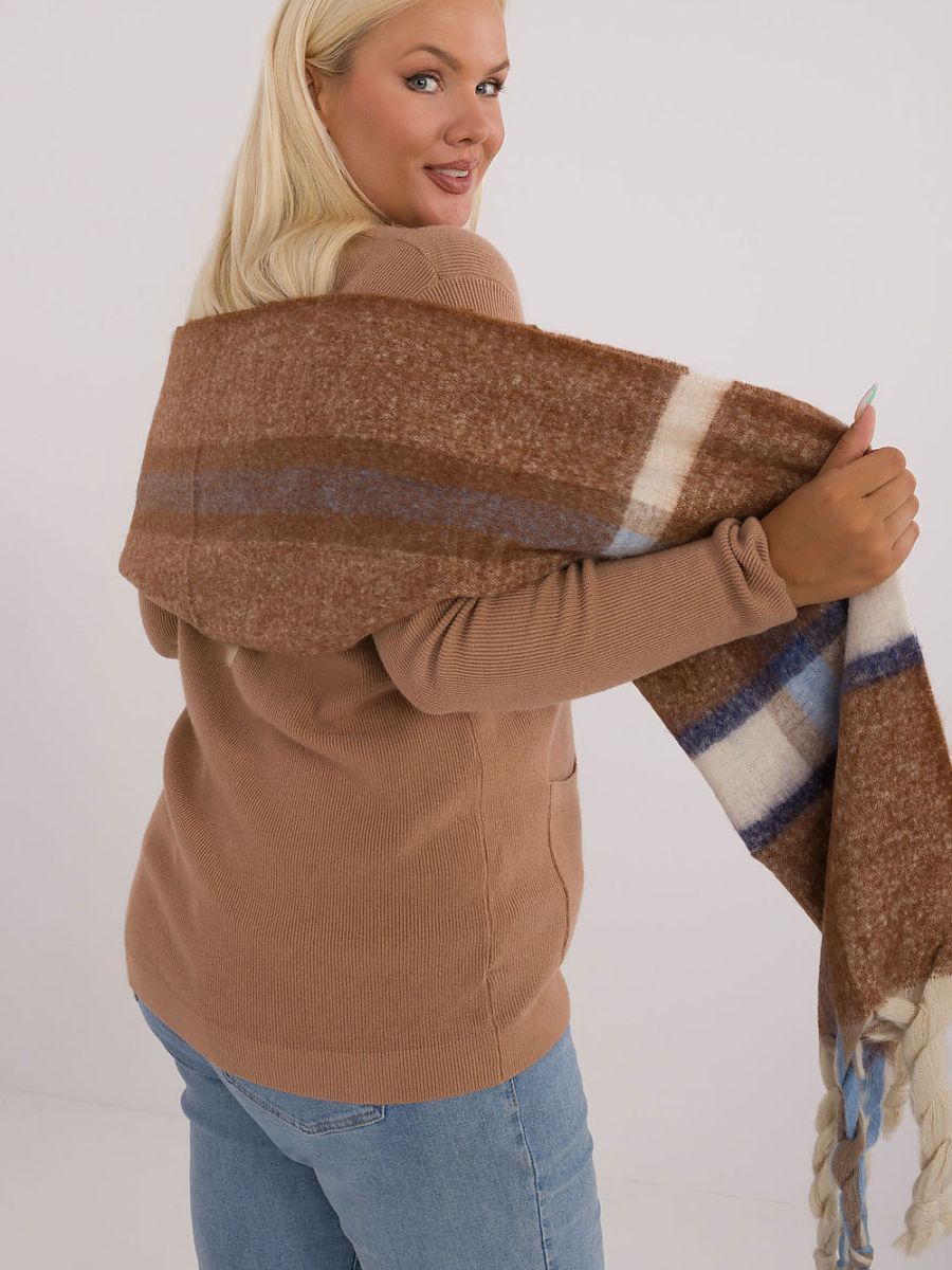  Shawl model 200286 AT 