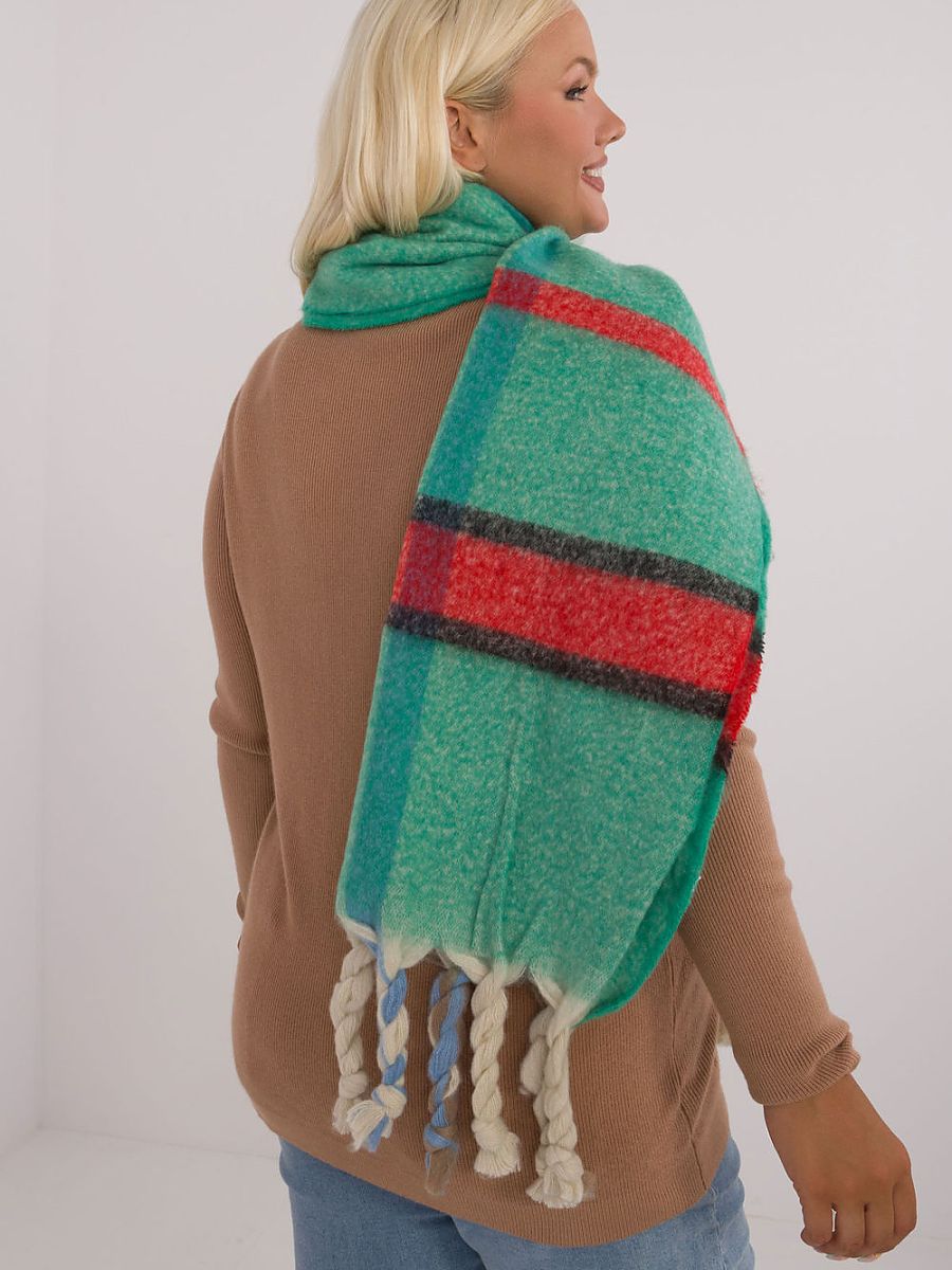  Shawl model 200287 AT 
