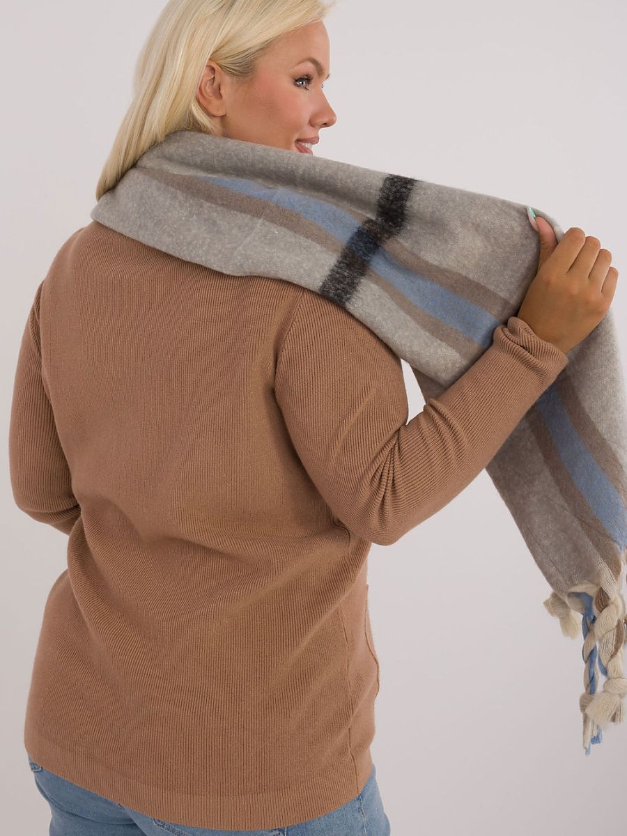  Shawl model 200288 AT 