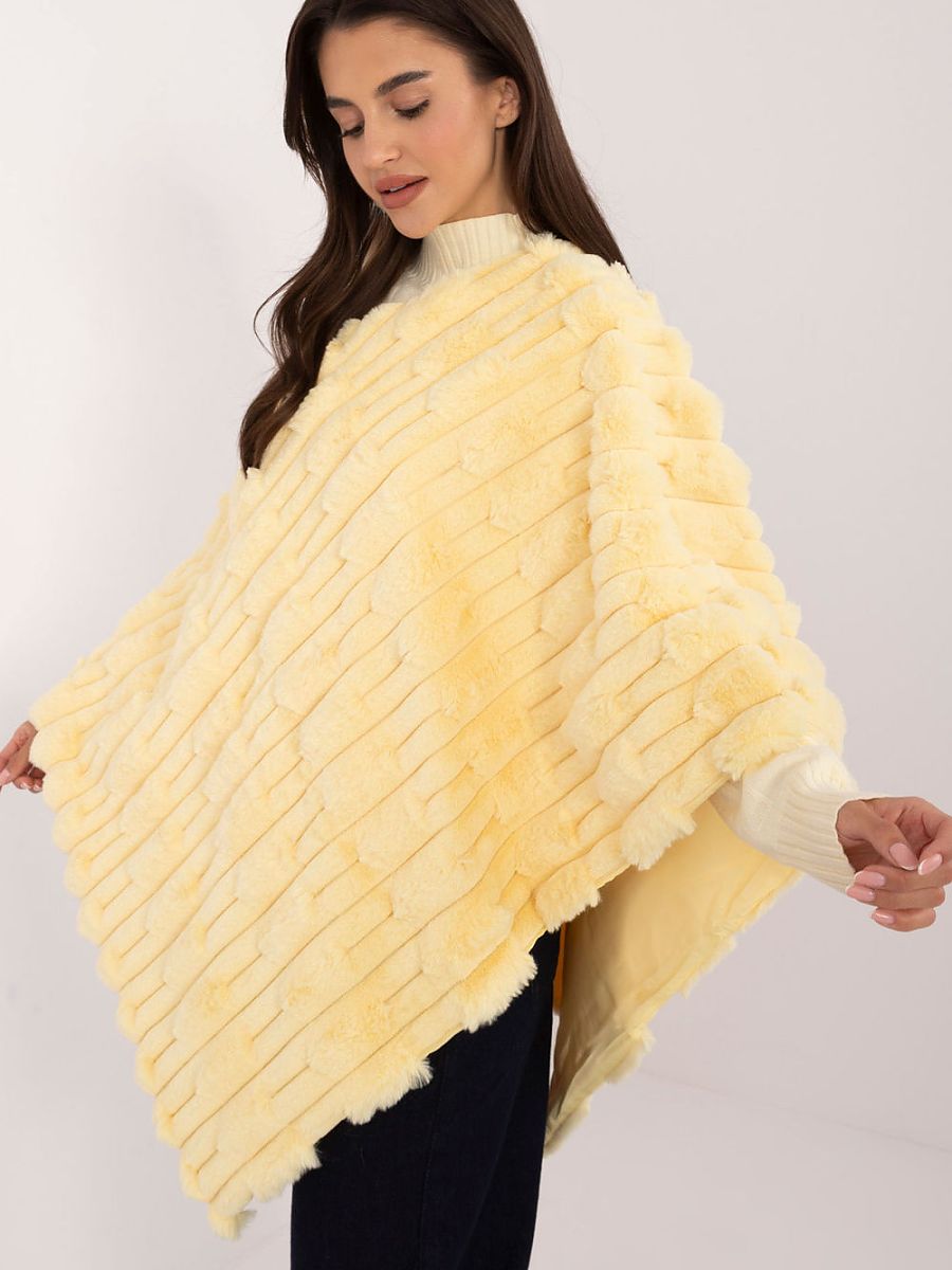  Poncho model 200534 AT 