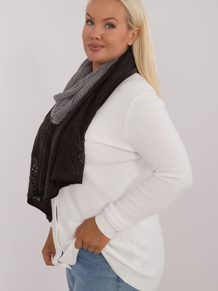  Shawl model 200849 AT 