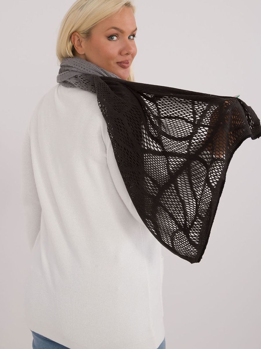  Shawl model 200849 AT 
