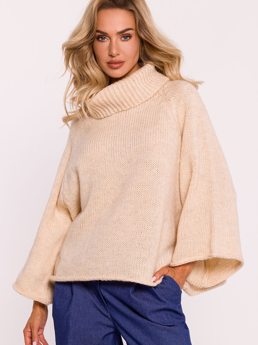  Turtleneck model 200915 Moe 