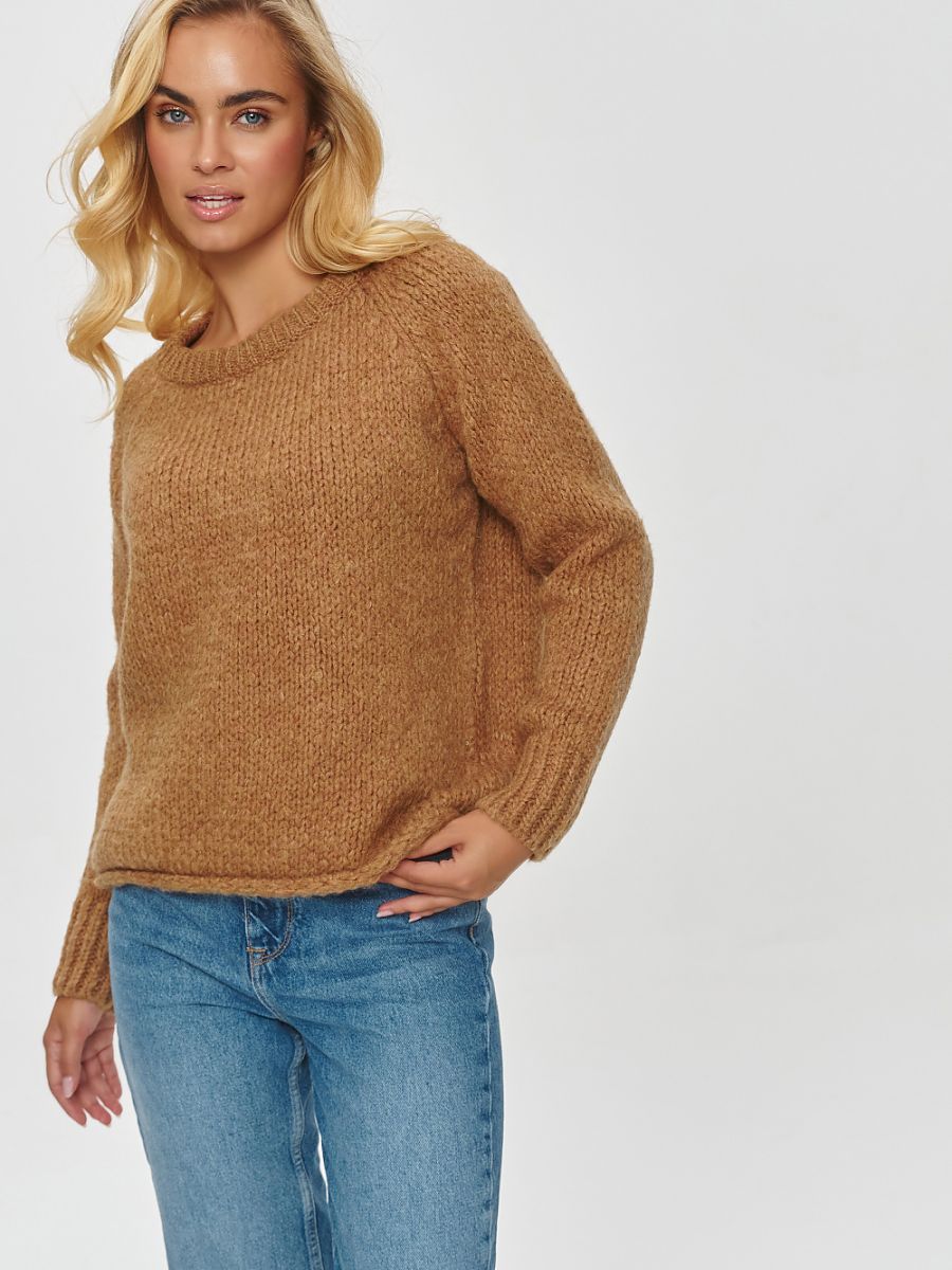  Jumper model 201807 Makadamia 