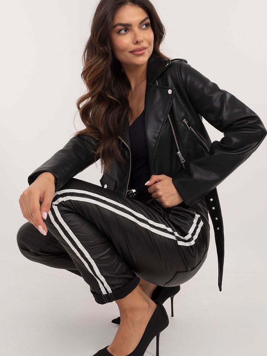 Women trousers model 201873 Italy Moda 