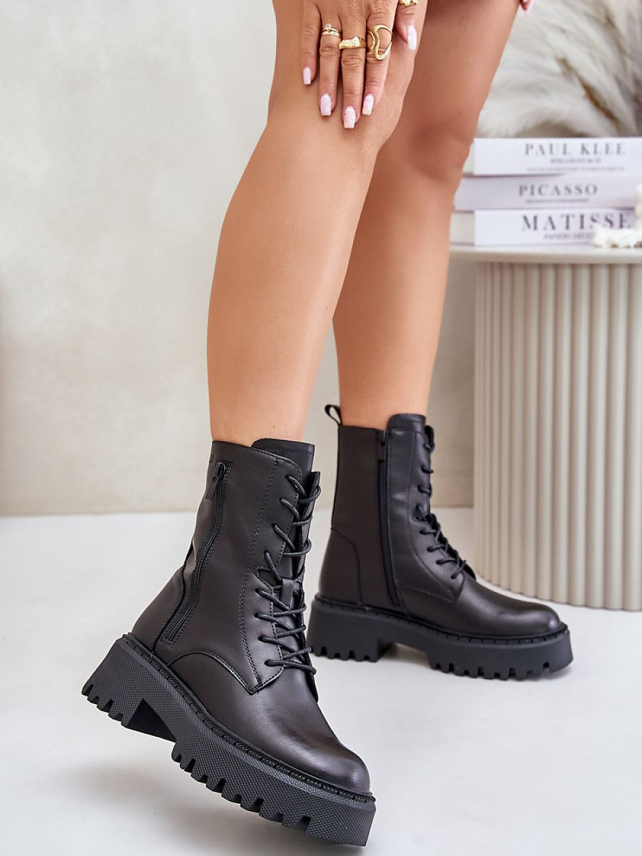  Bootie model 202041 Step in style 