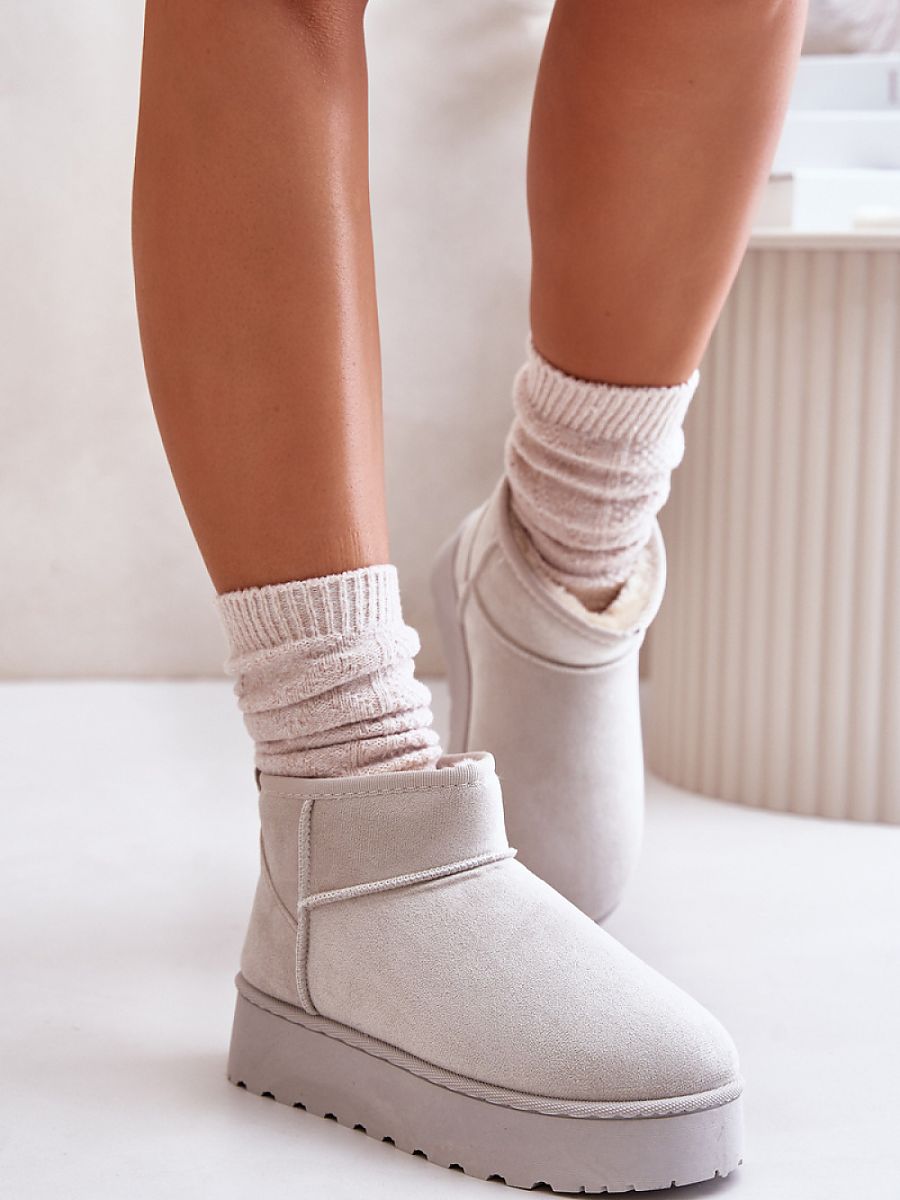  Snow boots model 202214 Step in style 