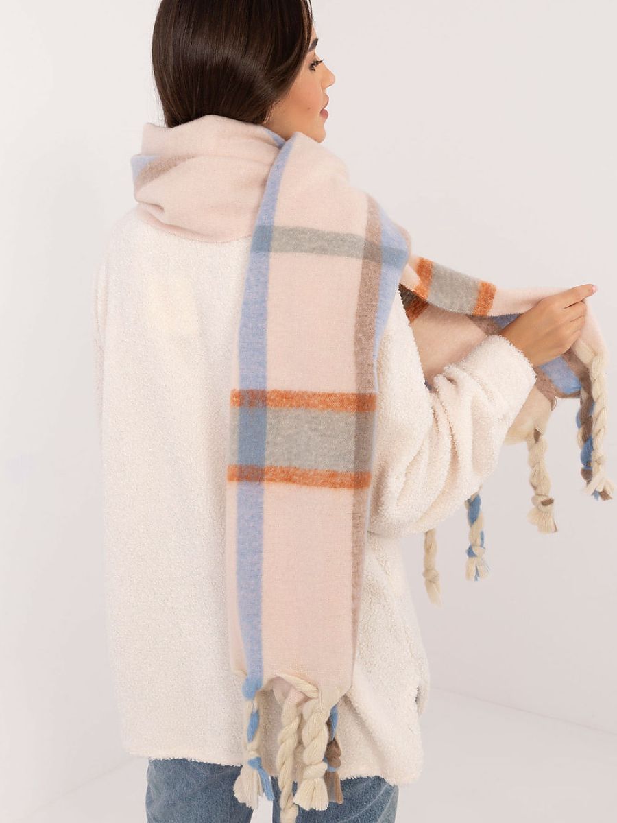 Shawl model 202572 AT 