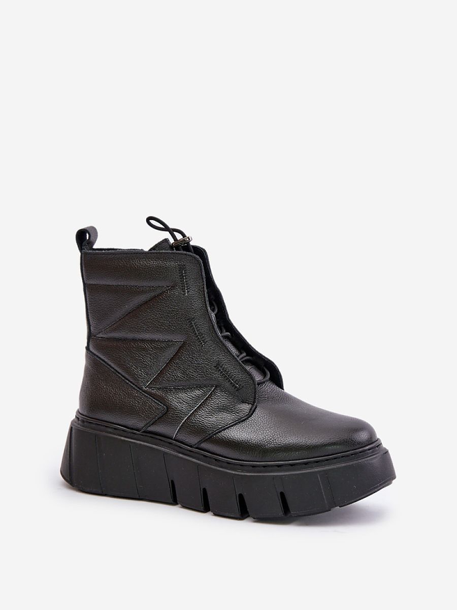  Platform boots model 202821 Step in style 