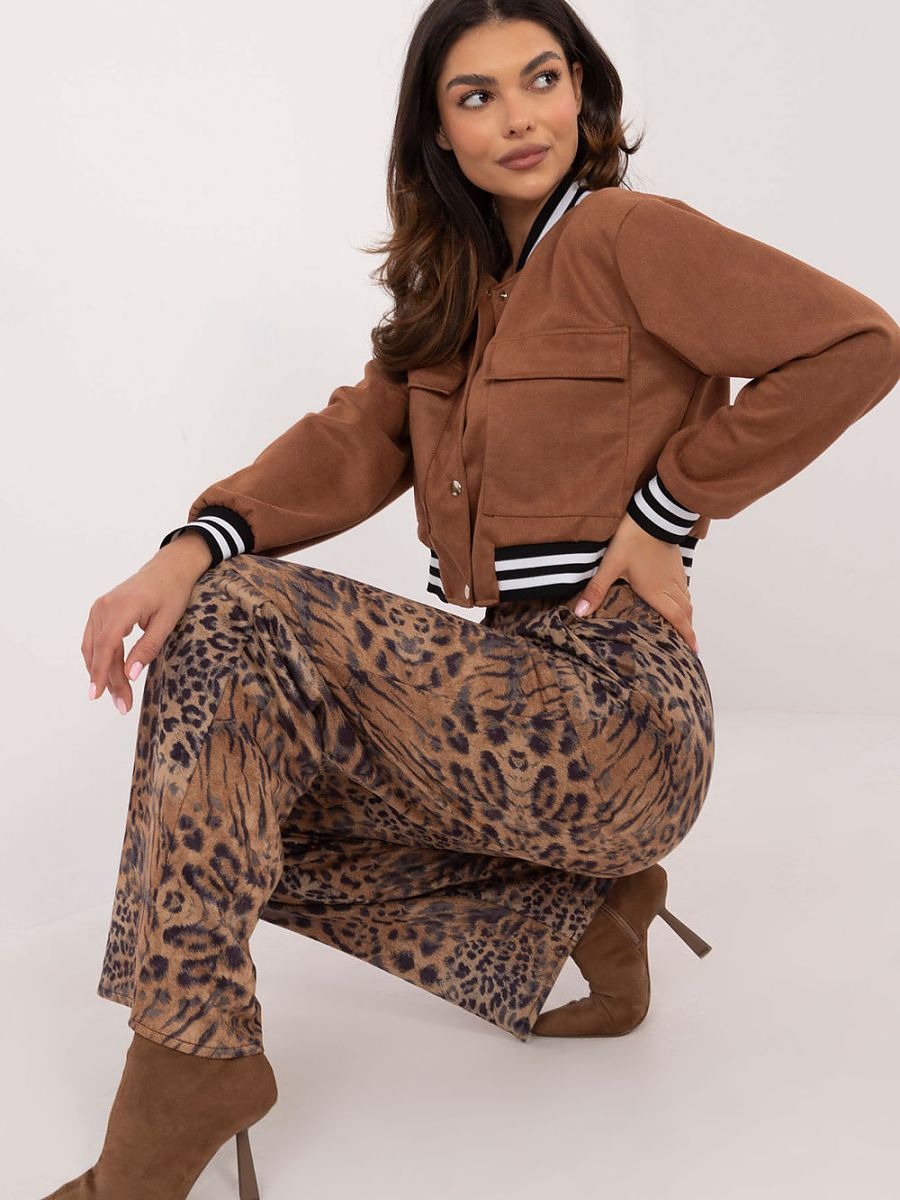 Women trousers model 202929 Lakerta 