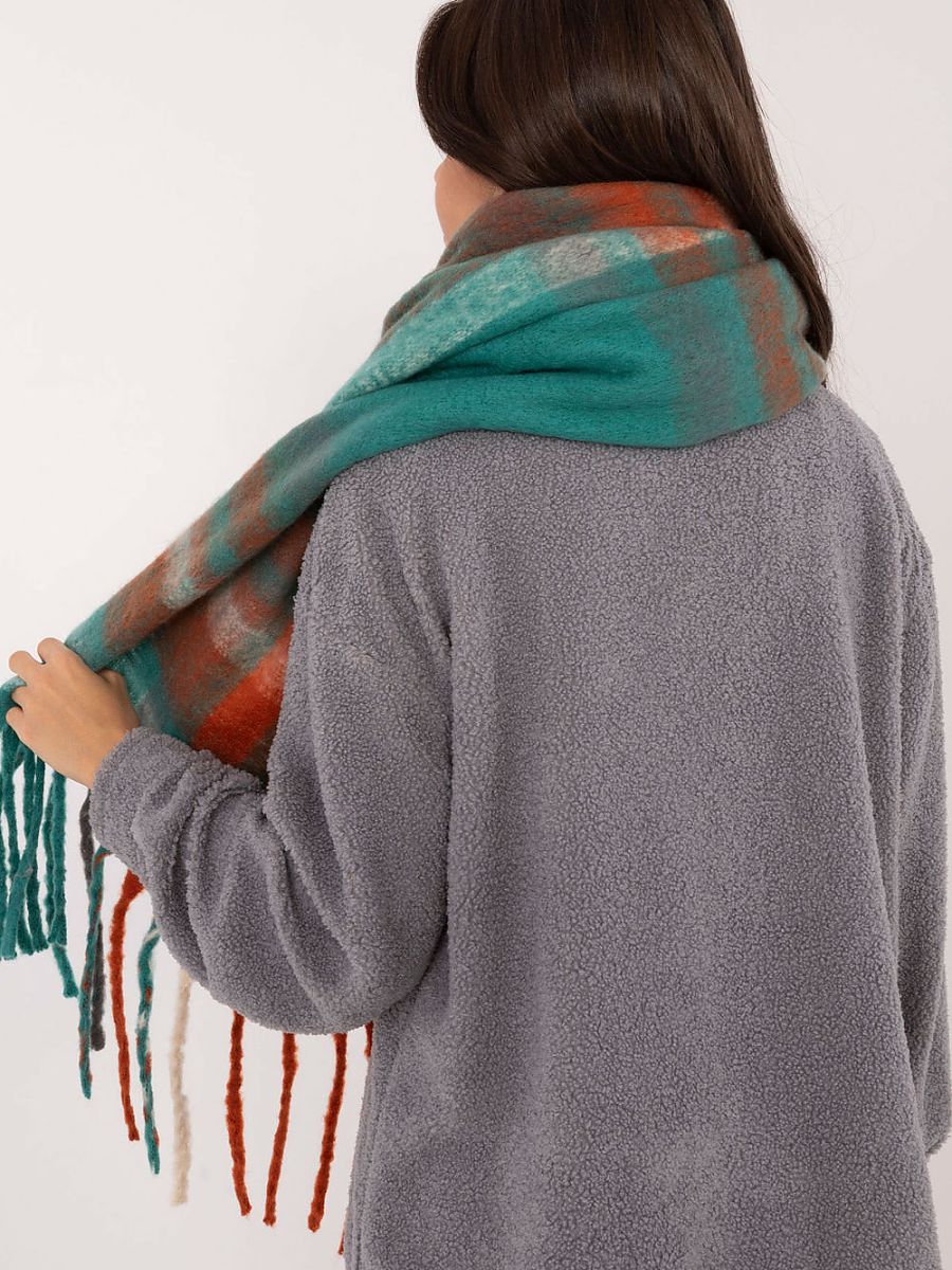  Shawl model 203170 AT 