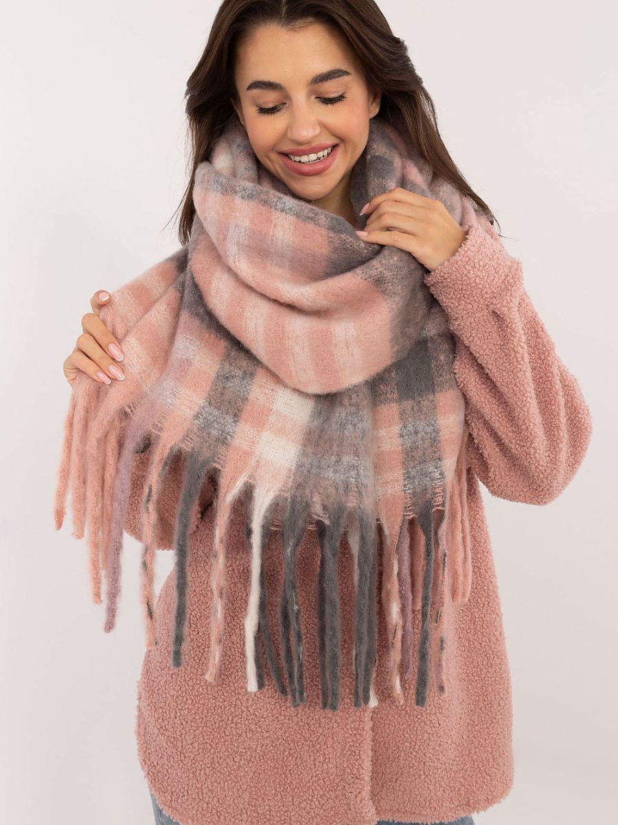  Shawl model 203171 AT 