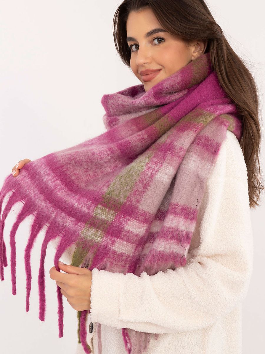  Shawl model 203173 AT 